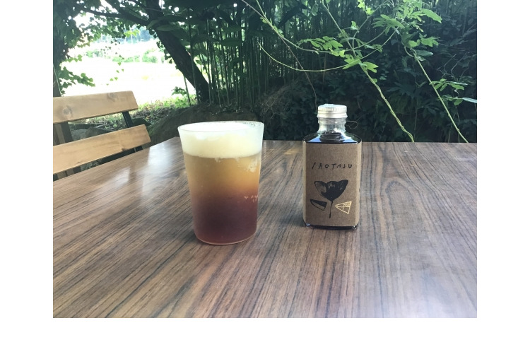 白コーラ＆ルワンダ水出しソーダ